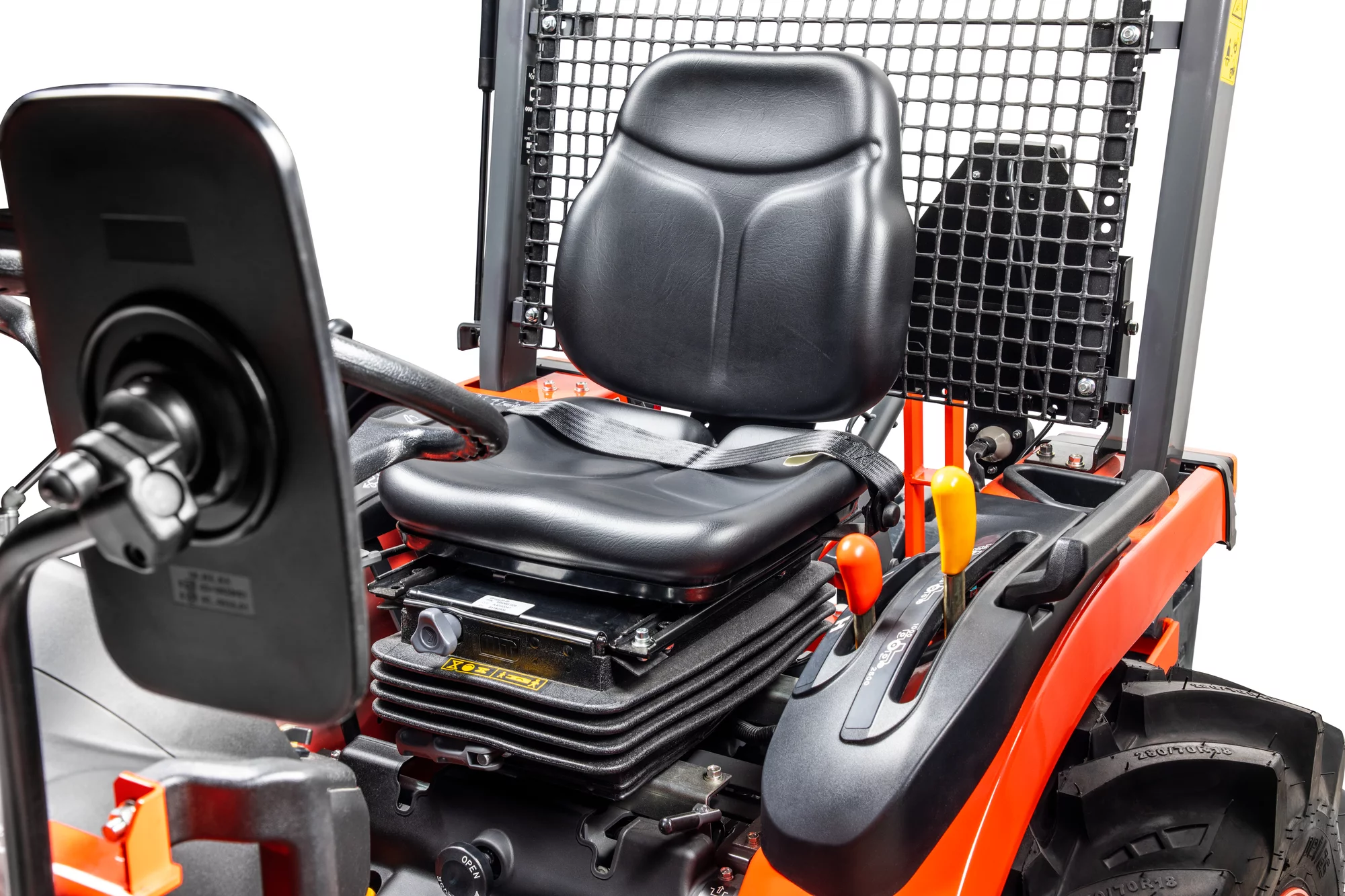 Kubota B1-161 D Tracteur Agricole Compact 16 CV 4RM Transmission 6 AV / 2 AR – Image 3